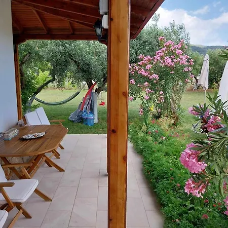 Bill & Eva's Precious Jewel Holiday home *